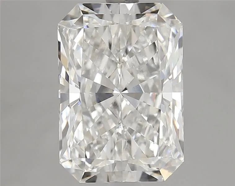 4.09ct Radiant Lab Grown Diamond (Colour F, Clarity VVS1, IGI Certified)