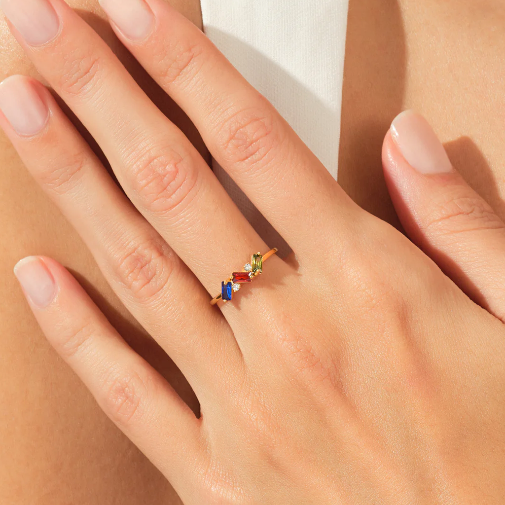 Chevron-Shaped Lab Diamond & Gemstone RIng