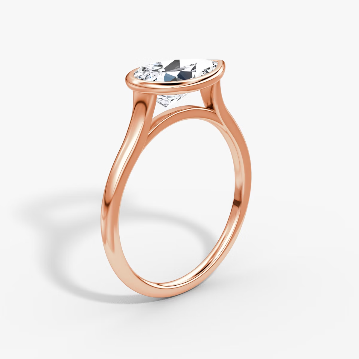 2.5 Carats Pear Shape Bezel Diamond Ring