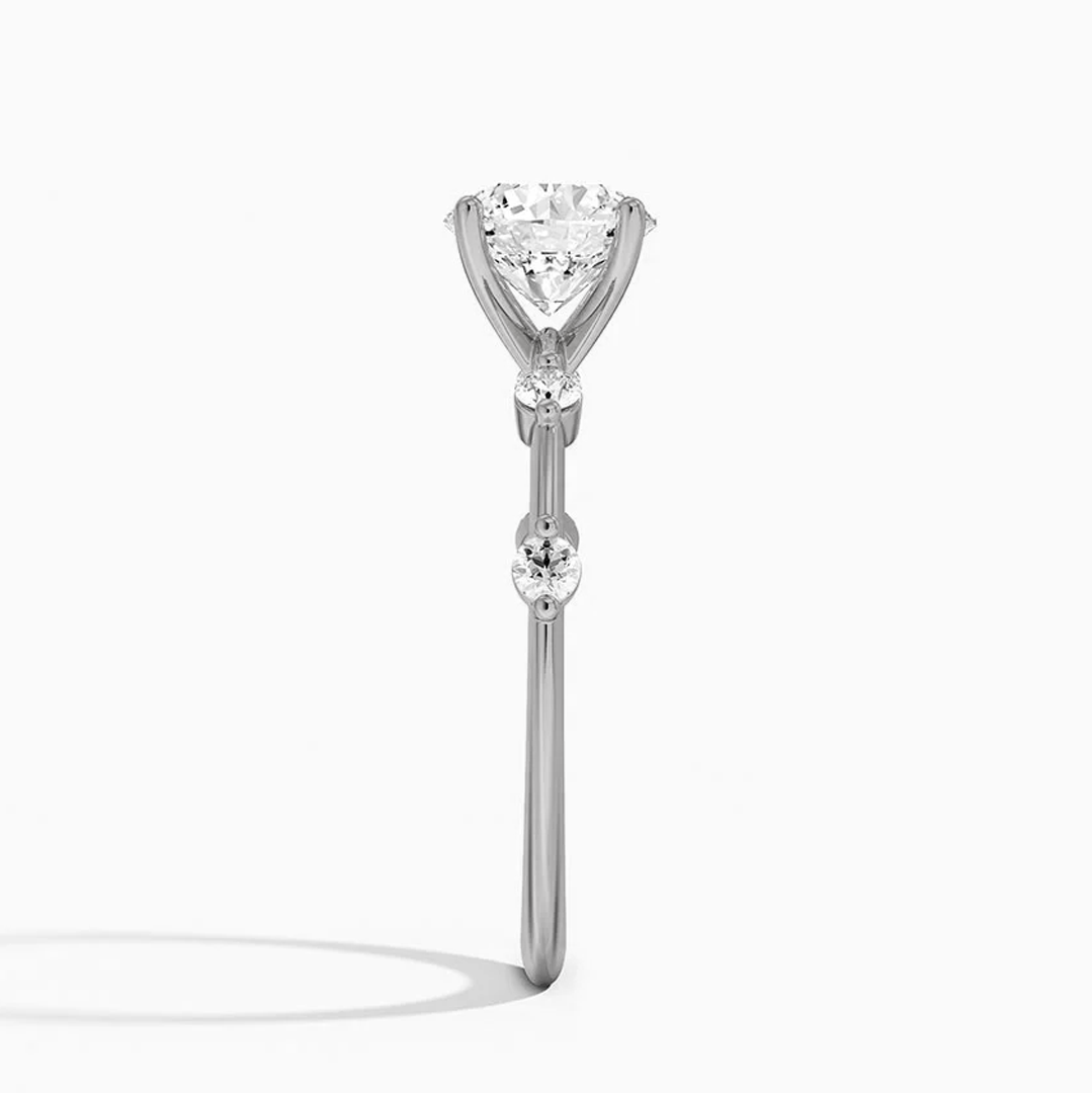 Round Cut Diamond Engagement RIng (lab grown)