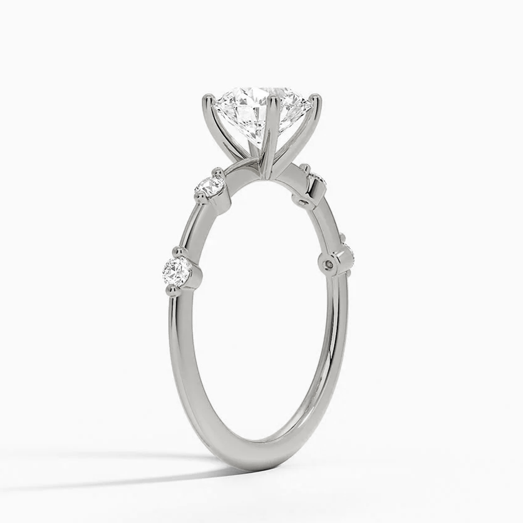 Round Cut Diamond Engagement RIng (lab grown)