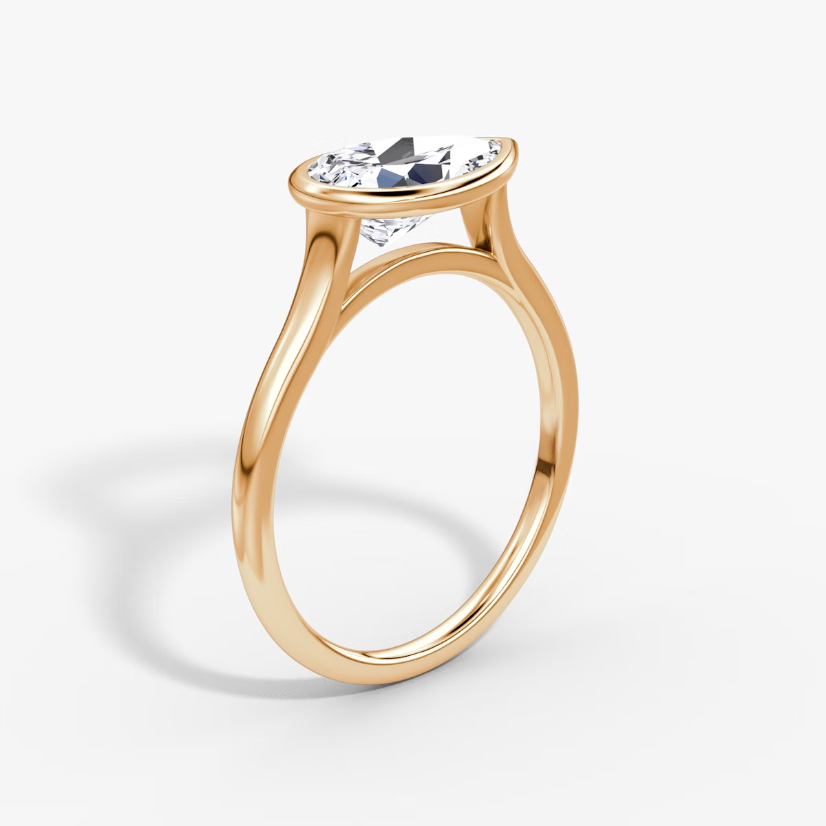 2.5 Carats Pear Shape Bezel Diamond Ring